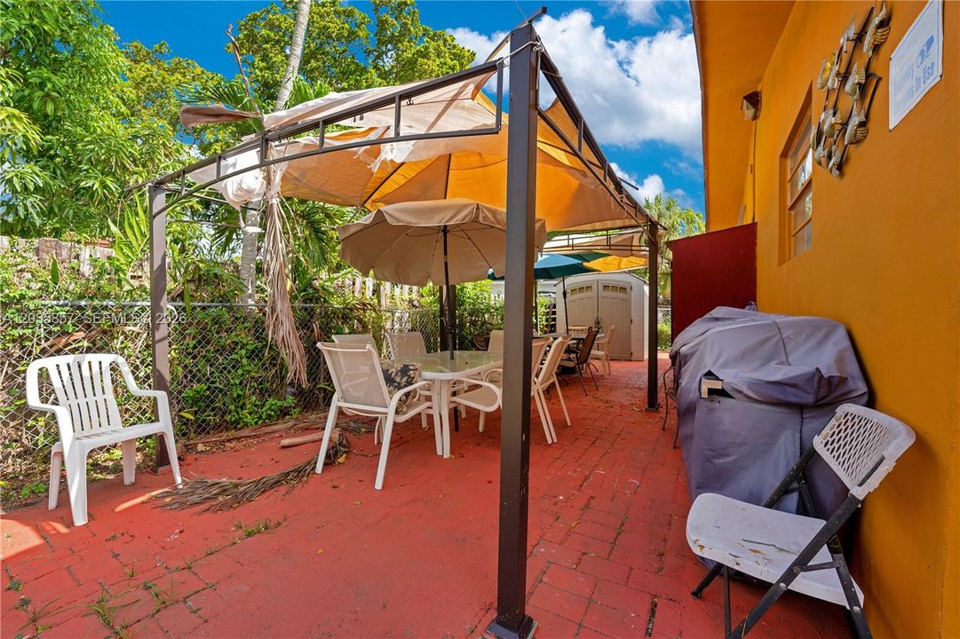 For Sale: $2,600,000 (0 beds, 0 baths, 13990 Square Feet)