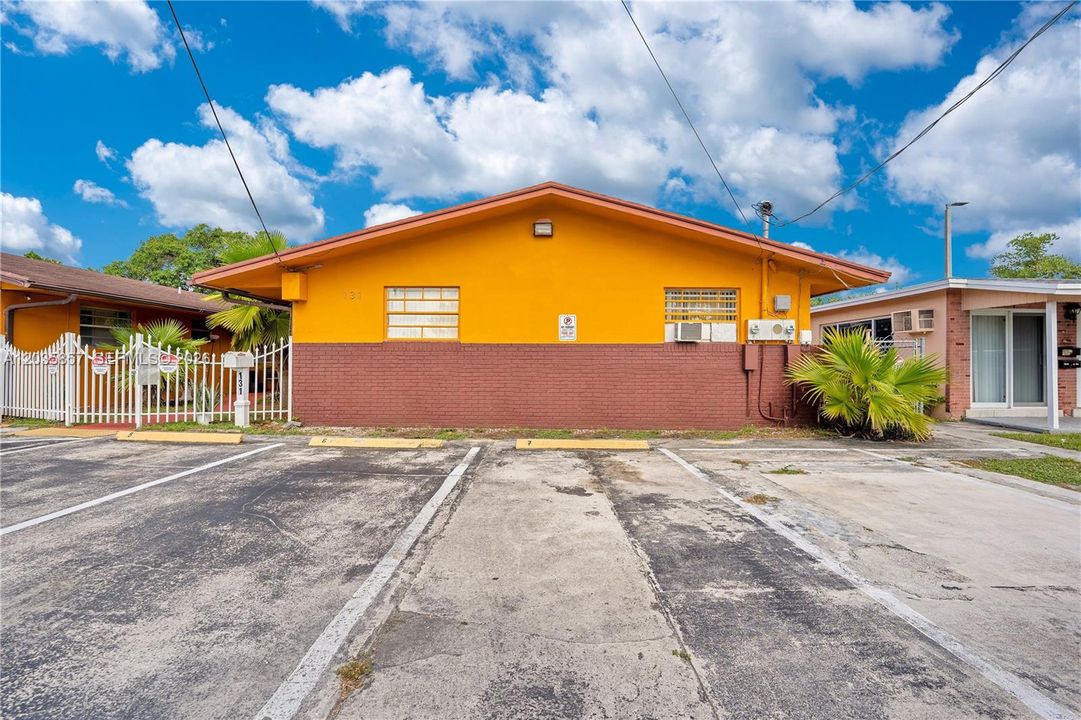 For Sale: $2,600,000 (0 beds, 0 baths, 13990 Square Feet)
