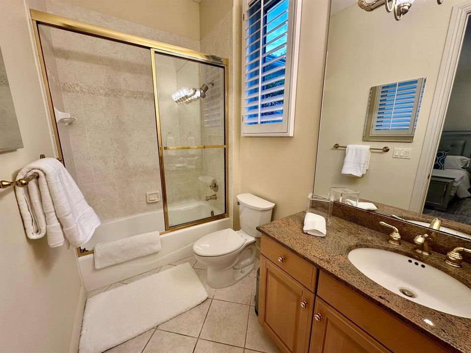 645 Bathroom #3