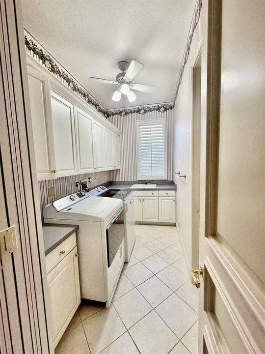 645 Laundry Room