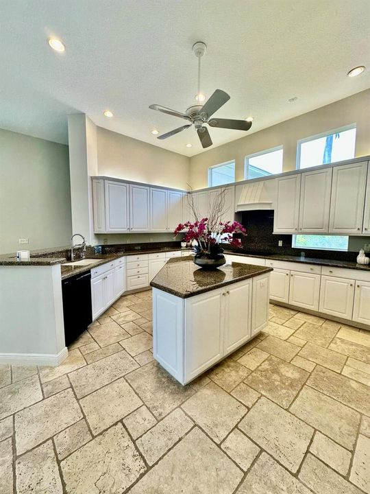 645 Kitchen