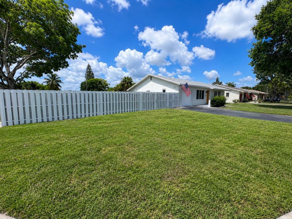 3 front yard