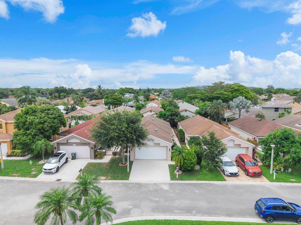 3441 Nw 20th St_003