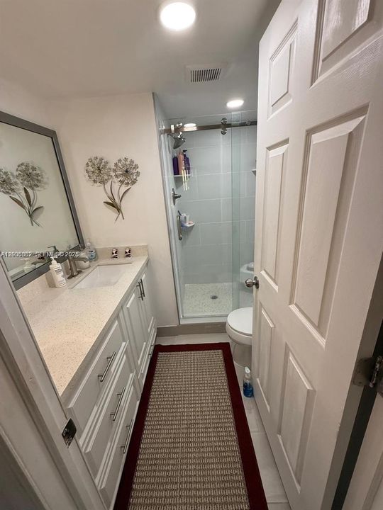 For Sale: $123,900 (2 beds, 2 baths, 850 Square Feet)