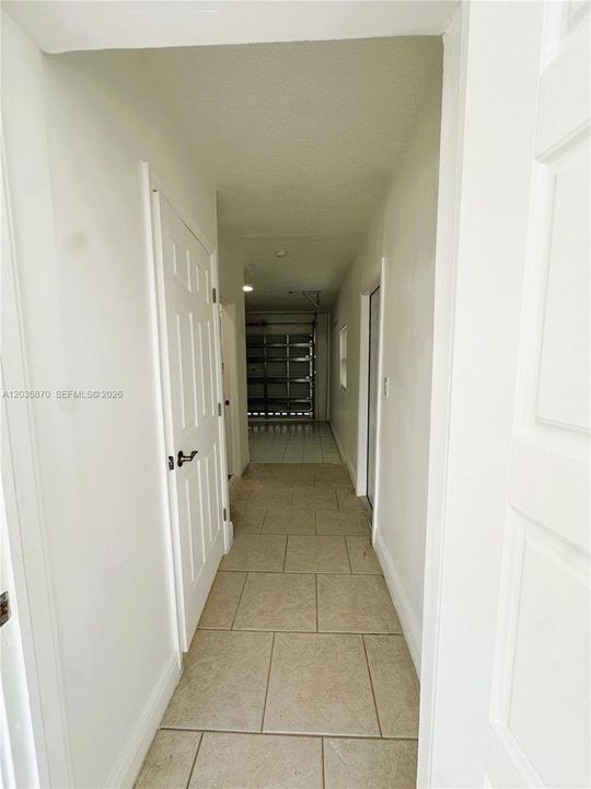 En Venta: $695,000 (3 camas, 3 baños, 1630 Pies cuadrados)