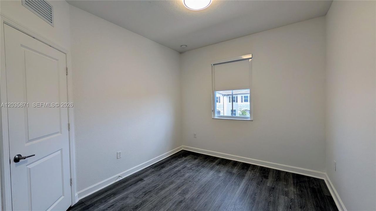 En Renta: $2,650 (3 camas, 2 baños, 1612 Pies cuadrados)