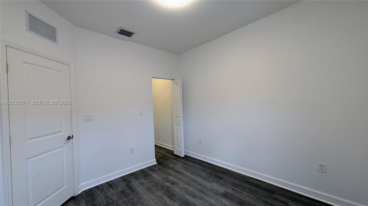 En Renta: $2,650 (3 camas, 2 baños, 1612 Pies cuadrados)