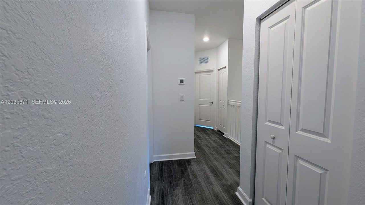 En Renta: $2,650 (3 camas, 2 baños, 1612 Pies cuadrados)
