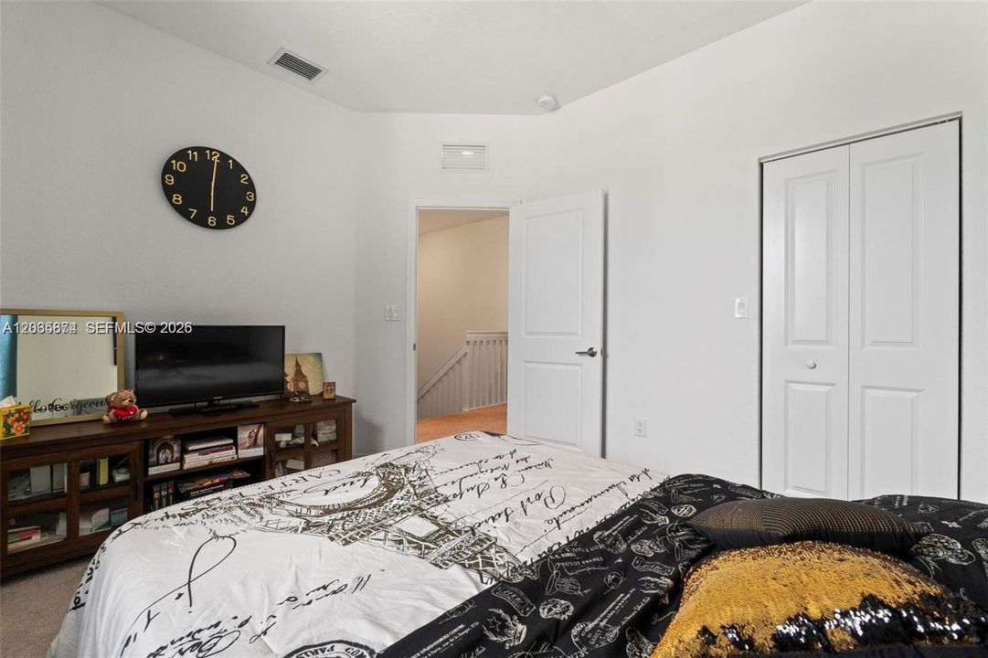 For Sale: $474,999 (3 beds, 2 baths, 1344 Square Feet)