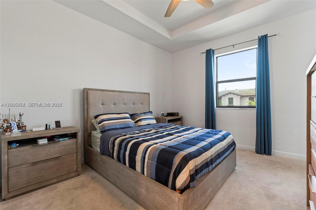 For Sale: $474,999 (3 beds, 2 baths, 1344 Square Feet)
