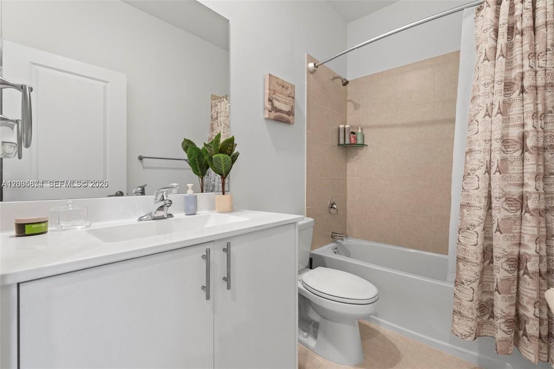 For Sale: $474,999 (3 beds, 2 baths, 1344 Square Feet)