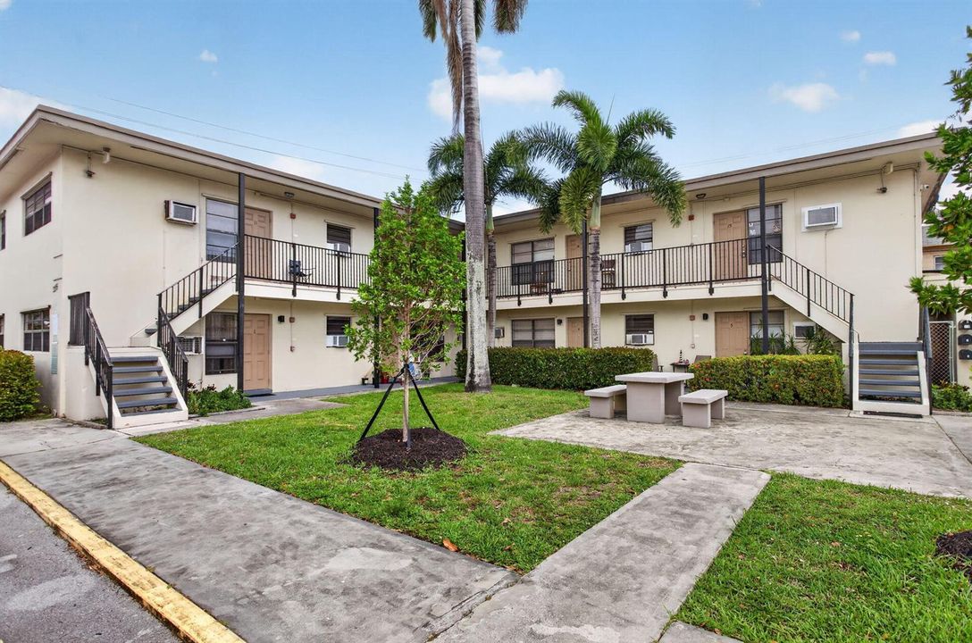 2-web-or-mls-2275 -15-7138