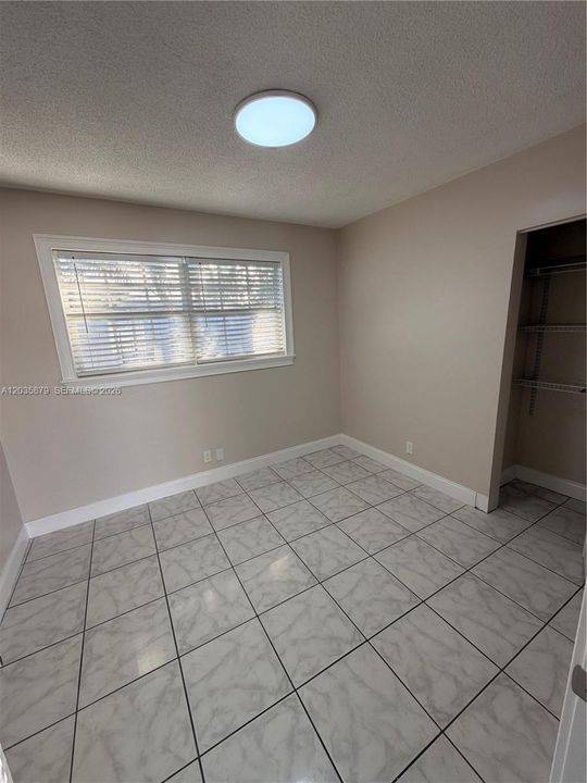 For Rent: $4,000 (3 beds, 2 baths, 1184 Square Feet)