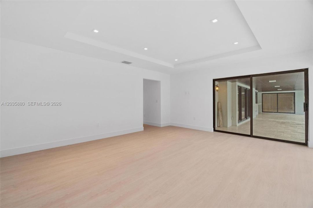 For Rent: $8,000 (4 beds, 3 baths, 3061 Square Feet)