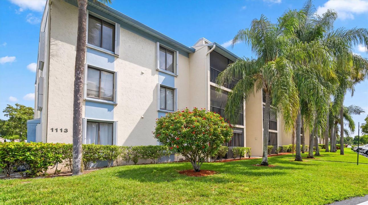 01-1113 Green Pine Blvd unit c 2