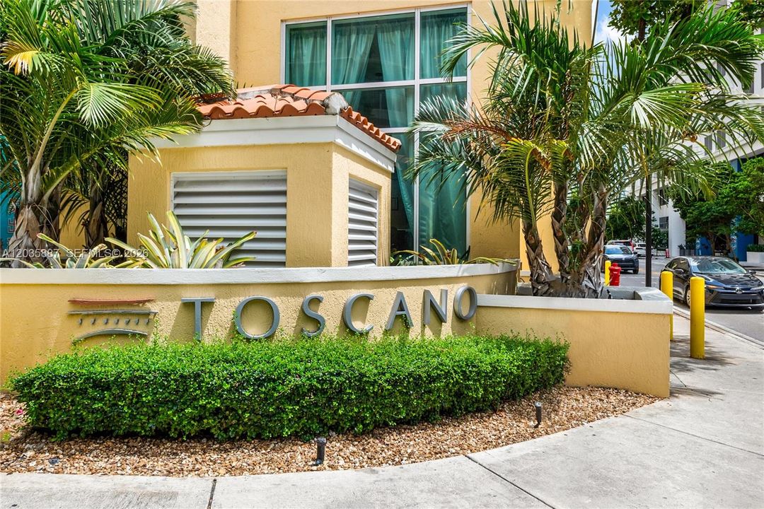 For Sale: $475,000 (1 beds, 1 baths, 1308 Square Feet)