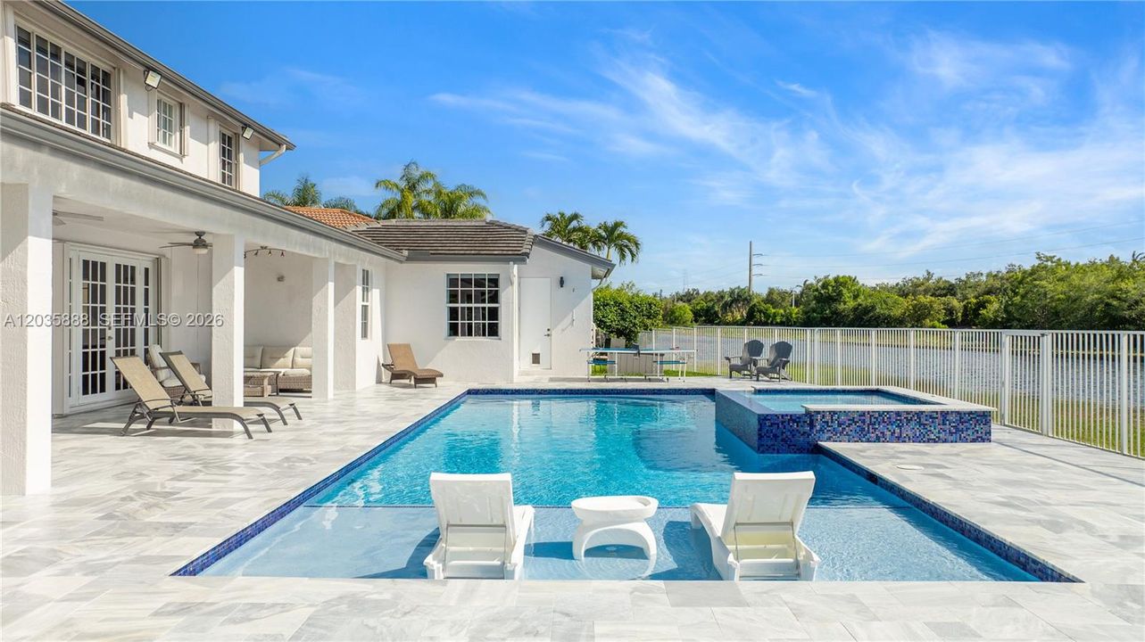 For Sale: $2,399,000 (5 beds, 4 baths, 4344 Square Feet)