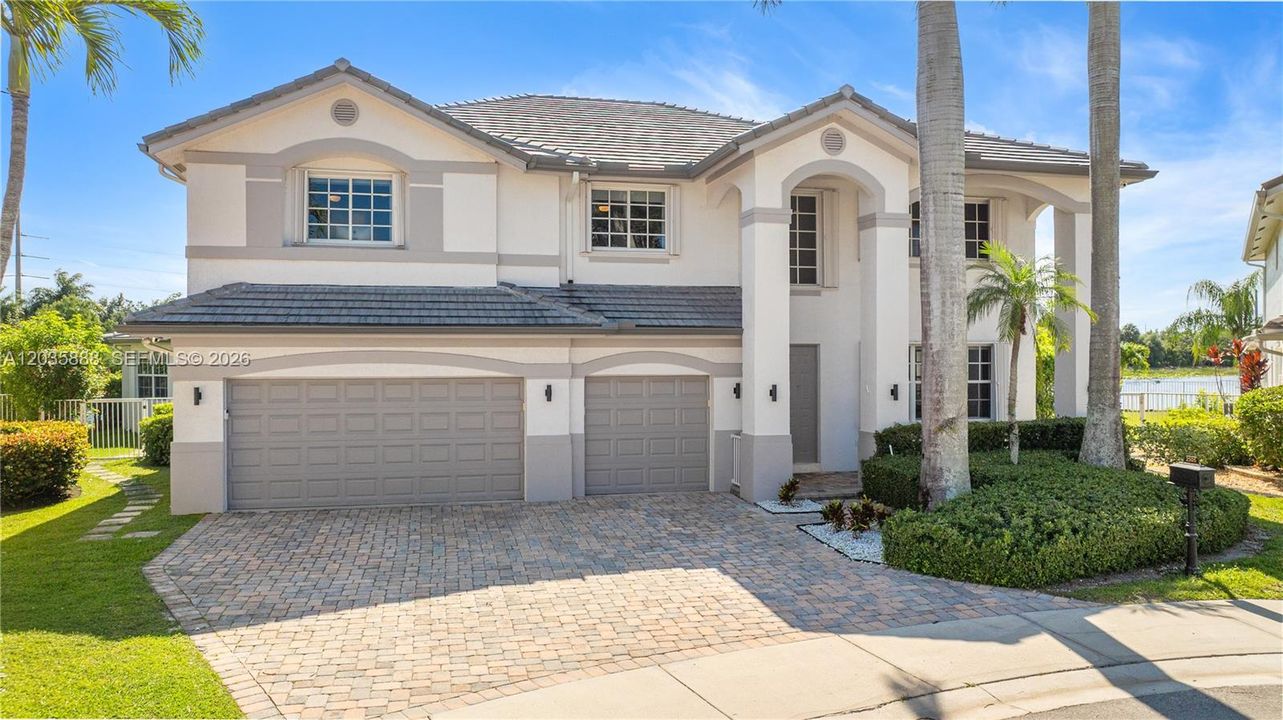 For Sale: $2,399,000 (5 beds, 4 baths, 4344 Square Feet)