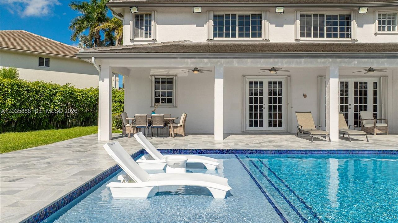 For Sale: $2,399,000 (5 beds, 4 baths, 4344 Square Feet)