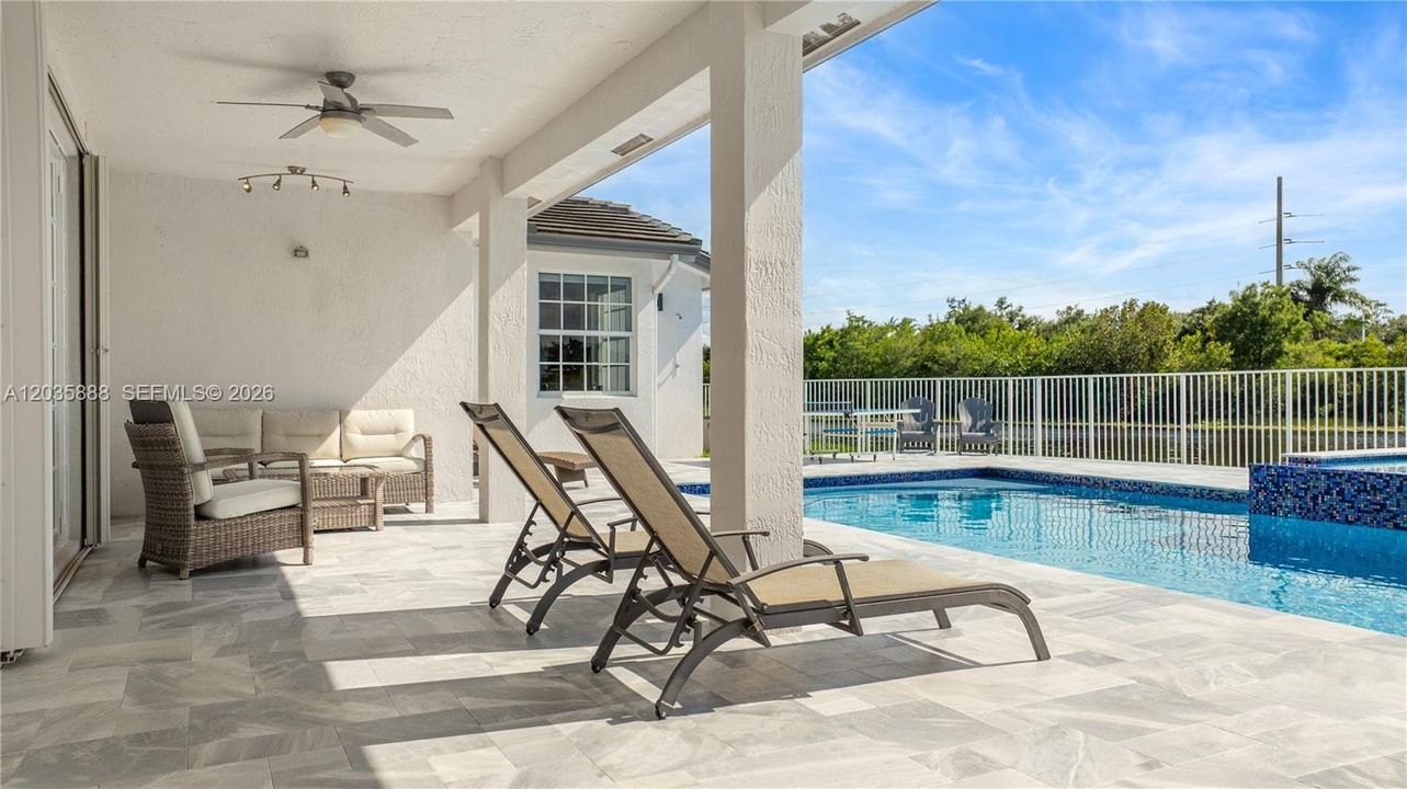 For Sale: $2,399,000 (5 beds, 4 baths, 4344 Square Feet)