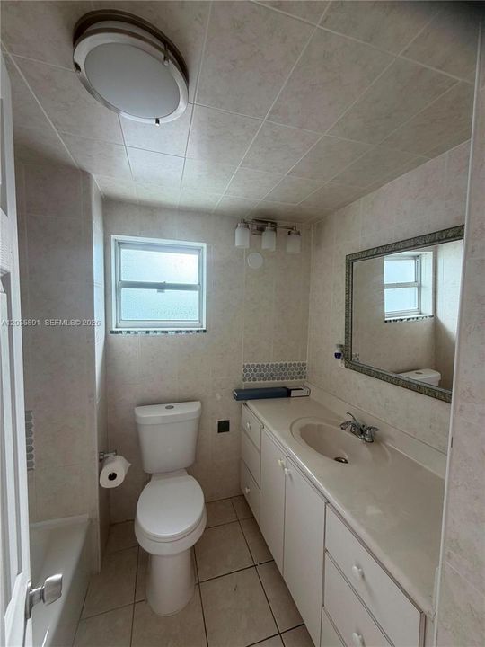 В аренду: $1,800 (0 спален, 1 ванн, 448 Квадратных фут)