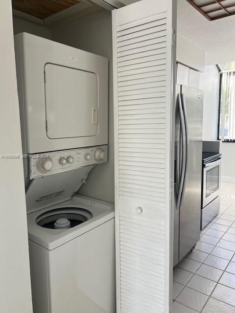 For Rent: $1,925 (1 beds, 1 baths, 832 Square Feet)