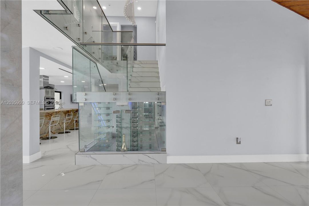 For Sale: $2,799,000 (5 beds, 4 baths, 2617 Square Feet)