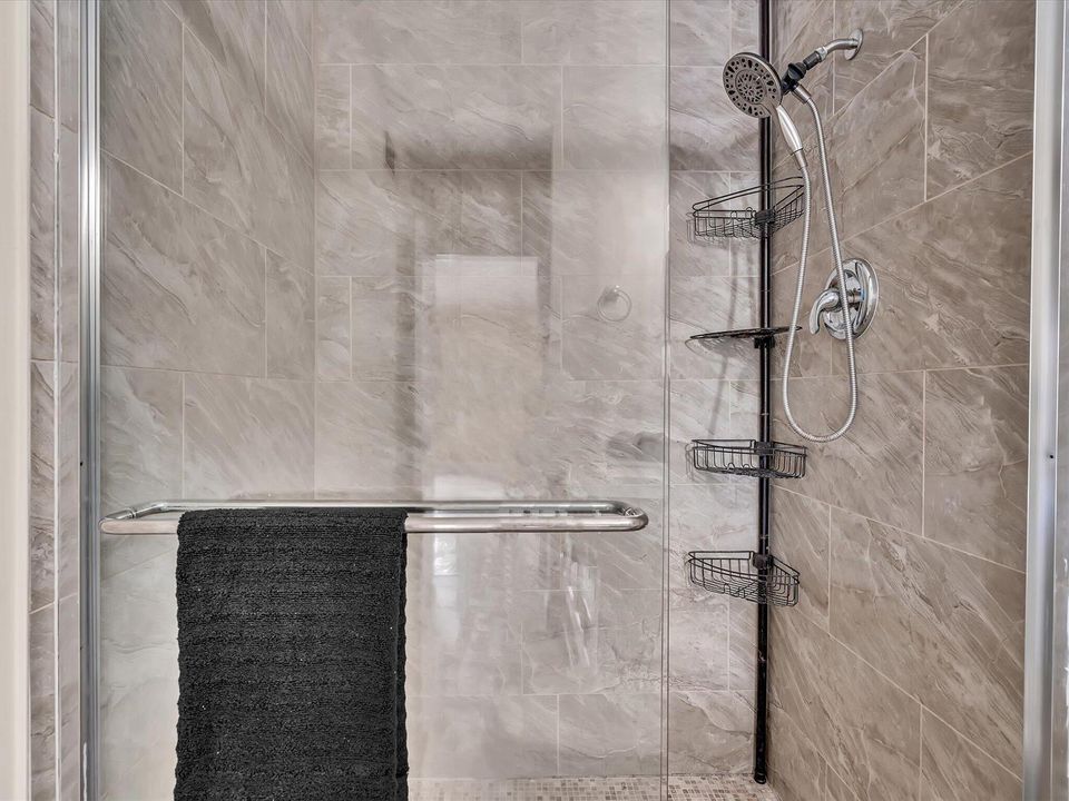Tile to Ceiling Shower
