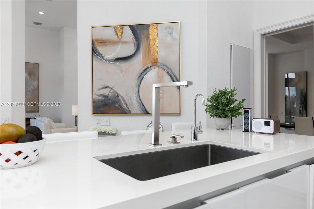 For Rent: $15,000 (4 beds, 4 baths, 4685 Square Feet)