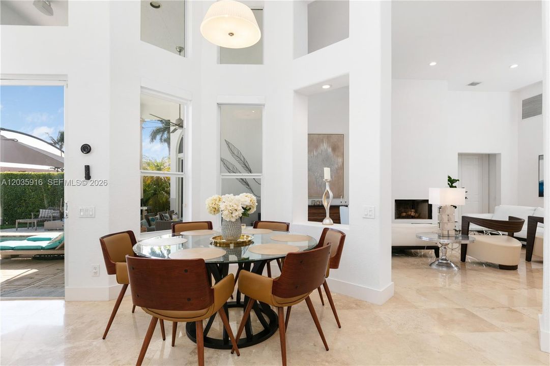 For Rent: $15,000 (4 beds, 4 baths, 4685 Square Feet)