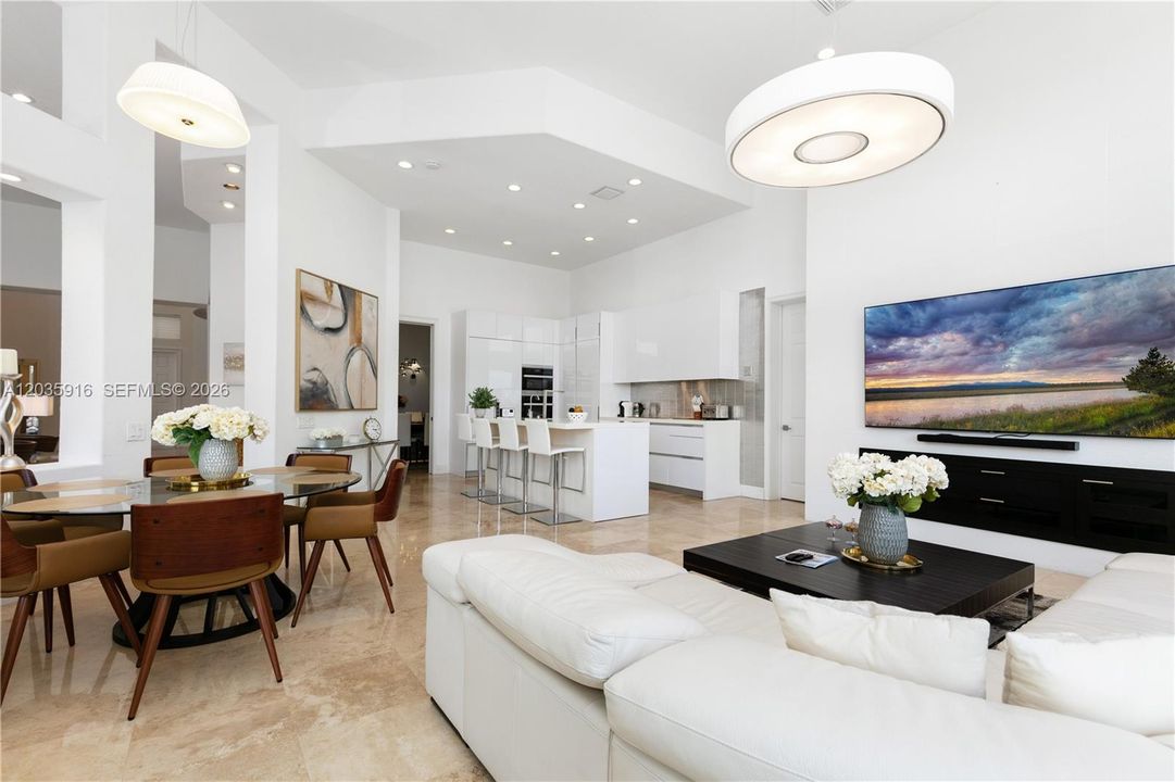 For Rent: $15,000 (4 beds, 4 baths, 4685 Square Feet)