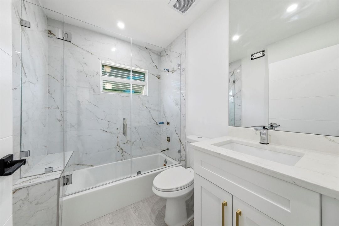 216 NE 23rd Ave - Pompano Beach - Florid
