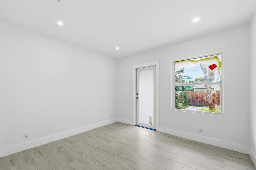 216 NE 23rd Ave - Pompano Beach - Florid