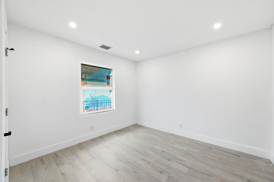 216 NE 23rd Ave - Pompano Beach - Florid