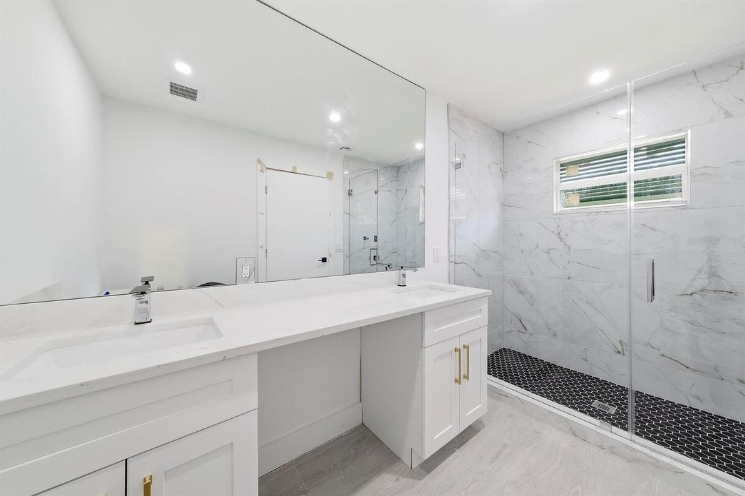 216 NE 23rd Ave - Pompano Beach - Florid