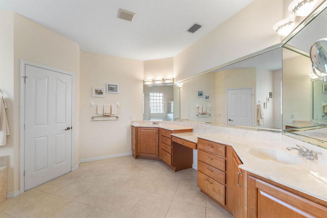 021-4717NorthwestWinterOakCourt-JensenBe