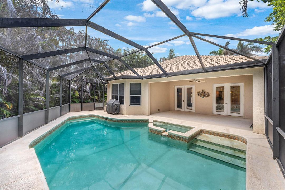 030-4717NorthwestWinterOakCourt-JensenBe