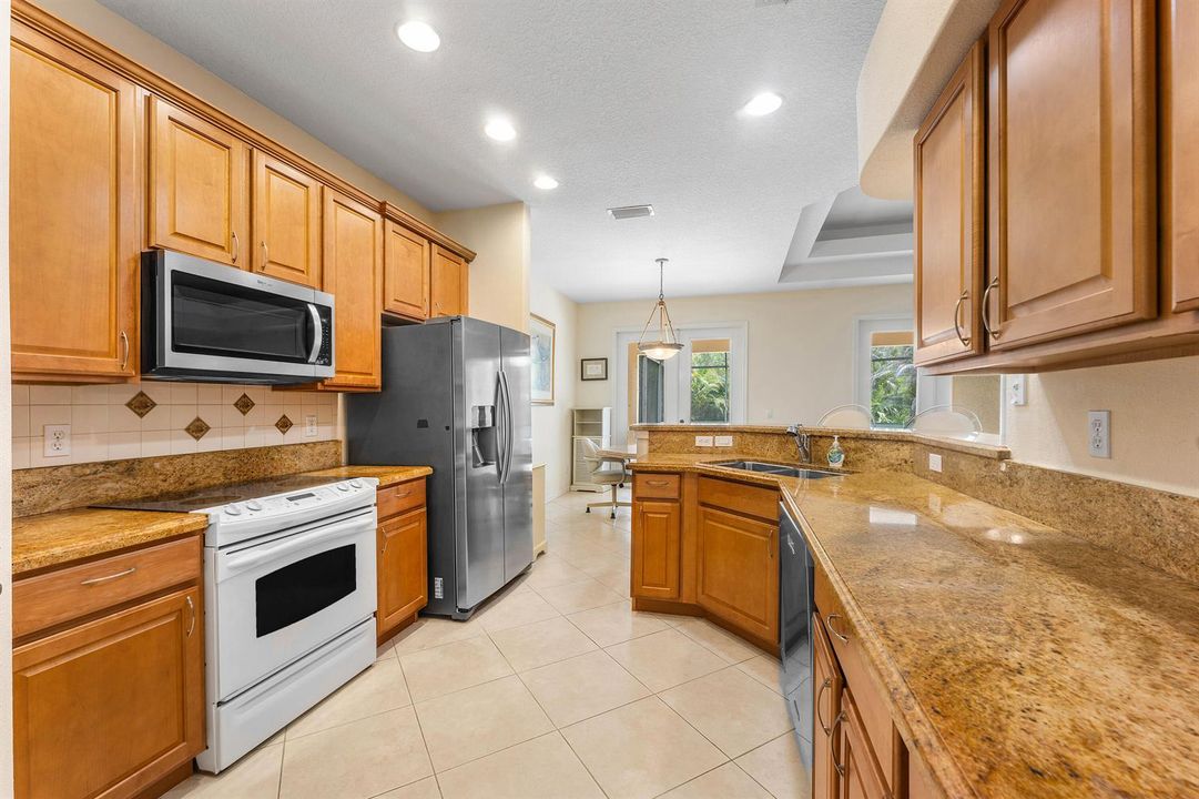013-4717NorthwestWinterOakCourt-JensenBe