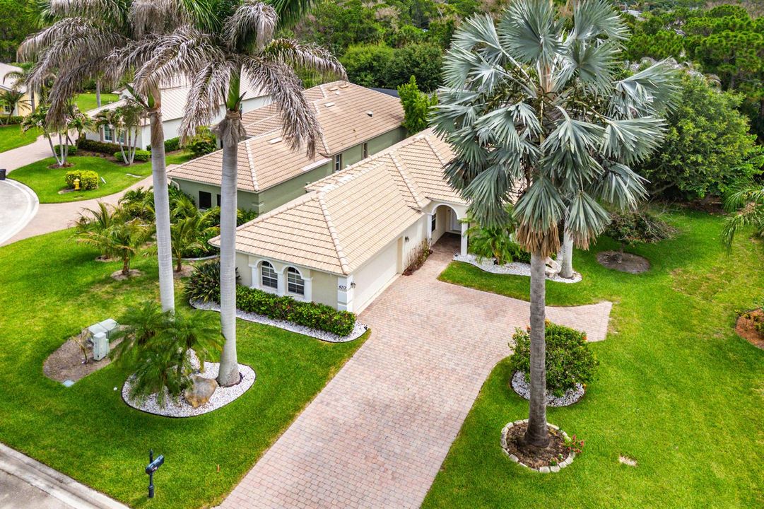 031-4717NorthwestWinterOakCourt-JensenBe