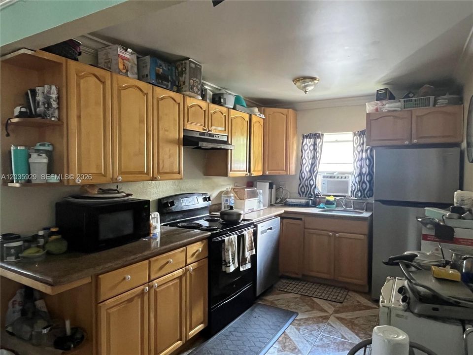 En Venta: $384,990 (3 camas, 2 baños, 1116 Pies cuadrados)