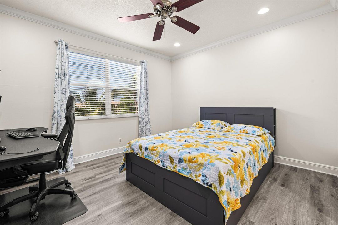 030-7048ViaLeonardo-LakeWorth-FL-33467-S