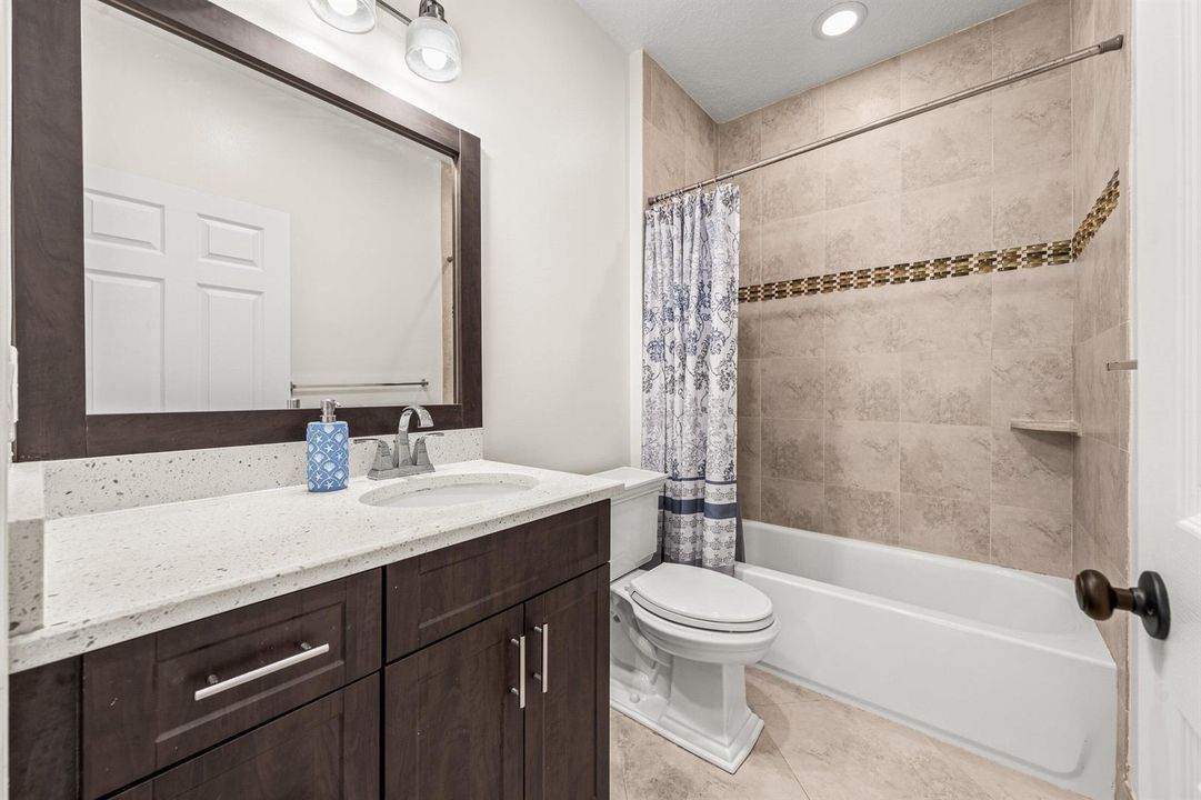 027-7048ViaLeonardo-LakeWorth-FL-33467-S