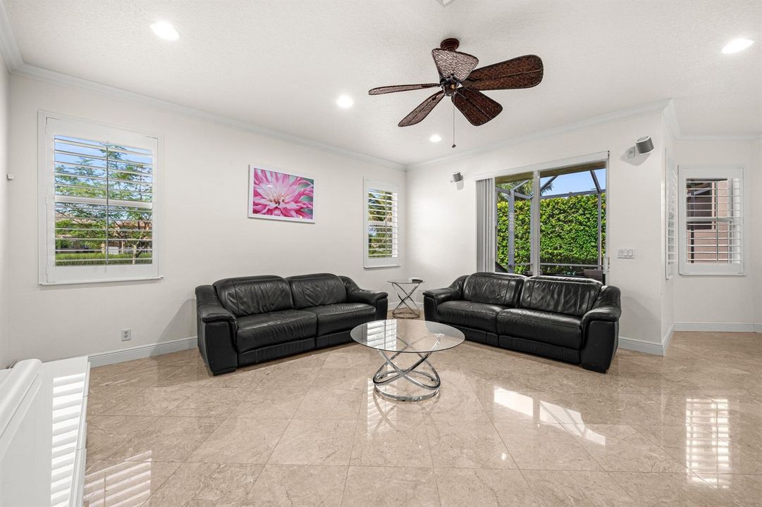018-7048ViaLeonardo-LakeWorth-FL-33467-S