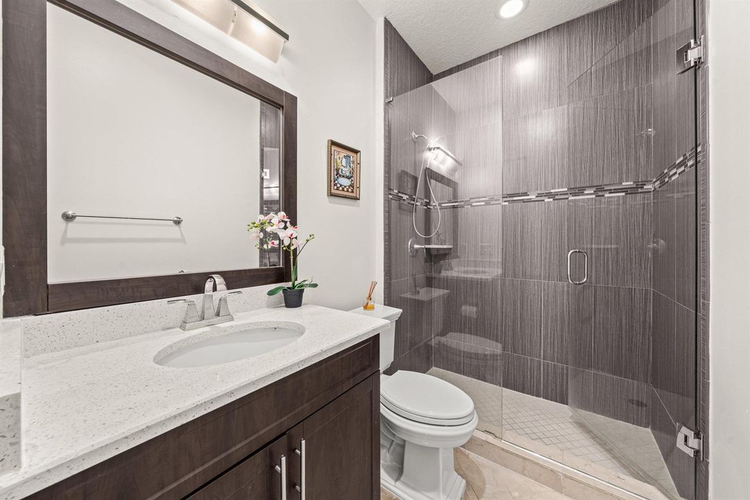 021-7048ViaLeonardo-LakeWorth-FL-33467-S