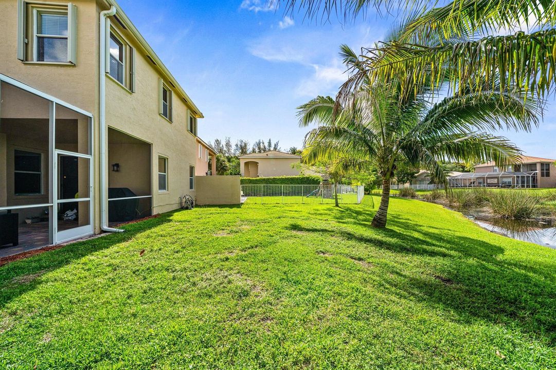 046-7048ViaLeonardo-LakeWorth-FL-33467-S