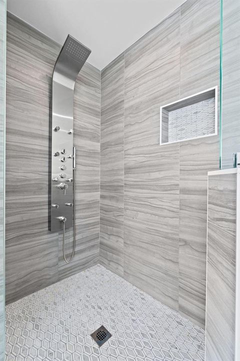 34-web-or-mls-A7406721