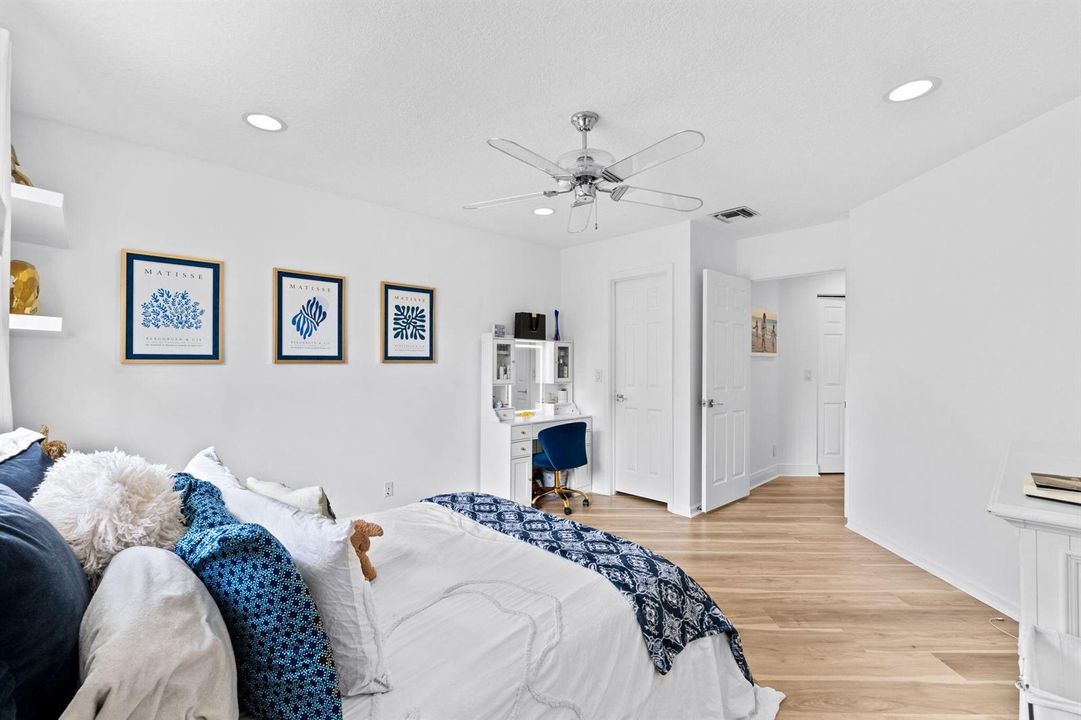 30-web-or-mls-A7406745