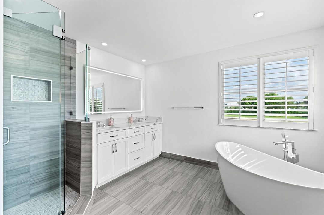 32-web-or-mls-A7406709