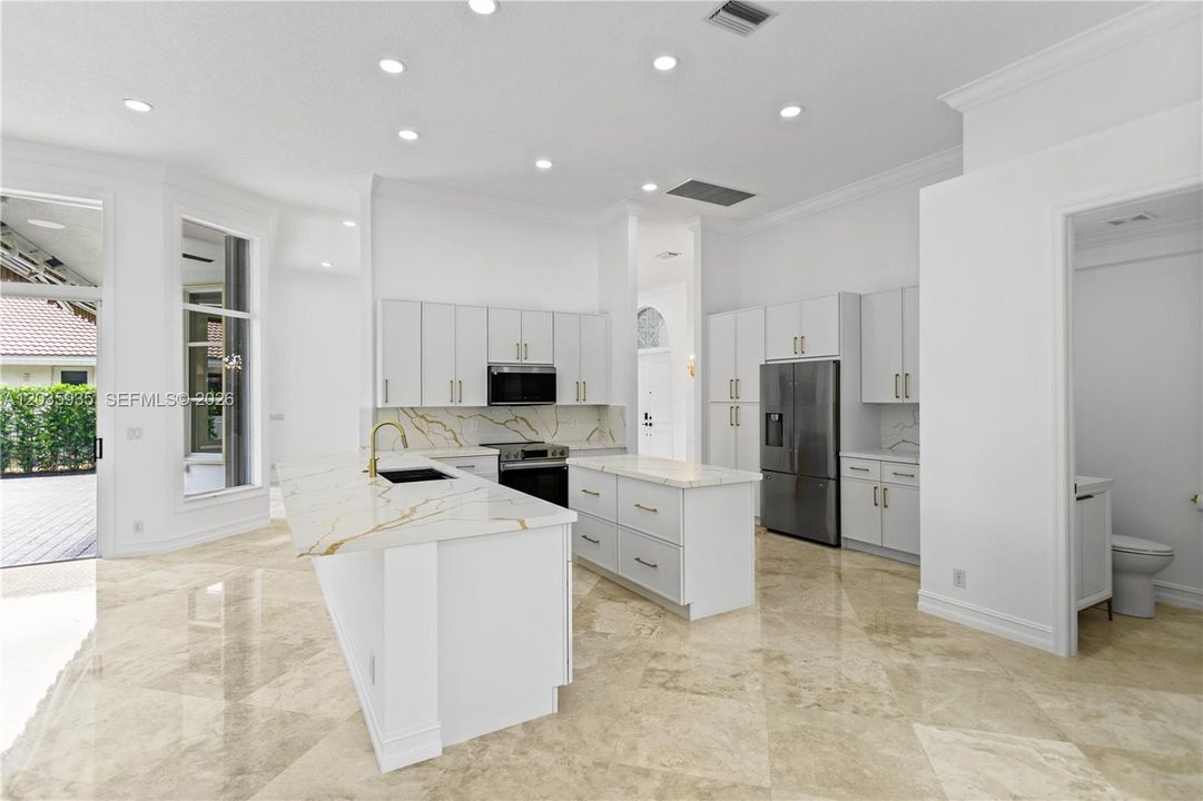 En Venta: $1,649,000 (4 camas, 2 baños, 2833 Pies cuadrados)