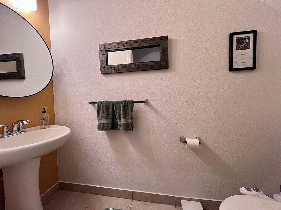 Downstairs guest half bath